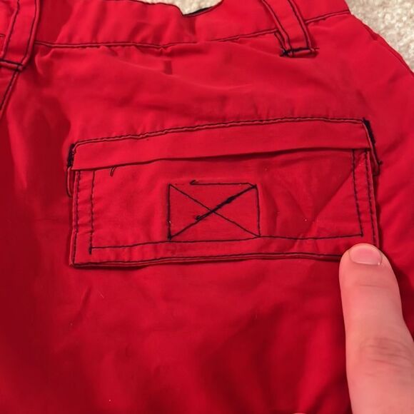 BOYS SIZE SIX HANG TEN SWIMSUIT - Picture 8 of 9